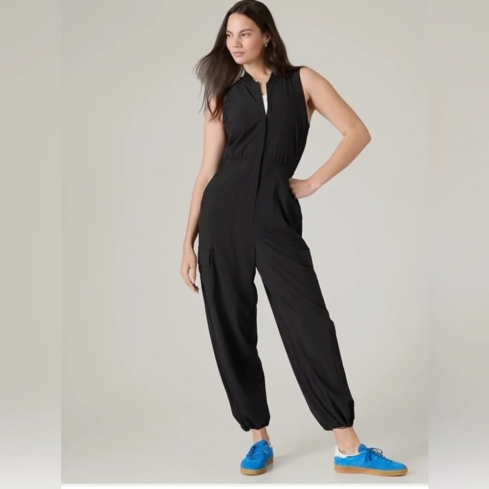 NWOT ATHLETA Brooklyn Utility Jumpsuit -Size 4 - Picture 6 of 7